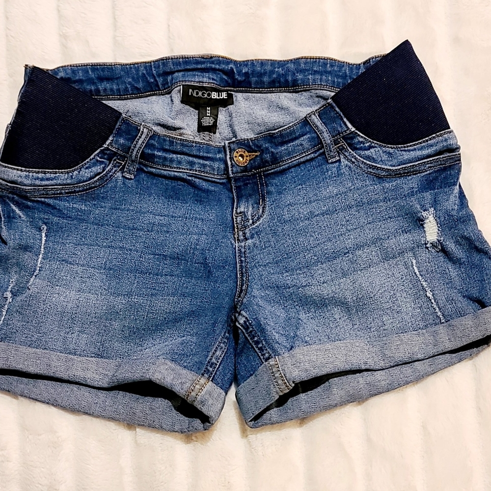 INDIGO BLUE Maternity Shorts, Size Medium